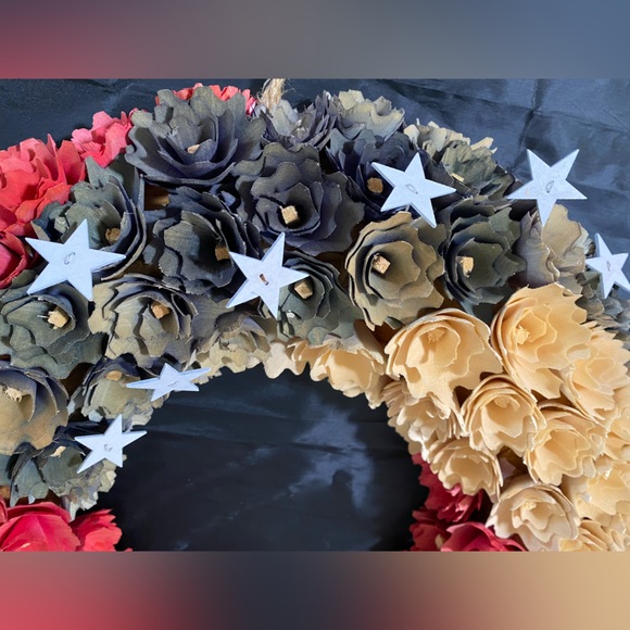 Handmade Sola Wood Wreath with Jute Hanging Rope - Picture 14 of 17